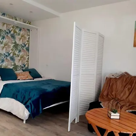 Apartment Studio Proche De La Mer